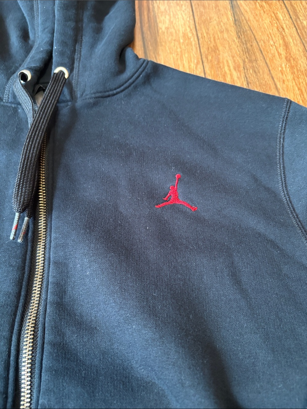 🏀Air Jordan Medium Black Red Hoodie Sweatshirt Nike Men’s - Picture 3 of 7